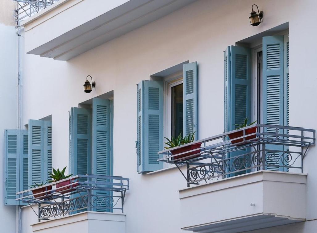 Central5 Boutique Apartments With Common Garden Next To Metro Athens Exterior photo