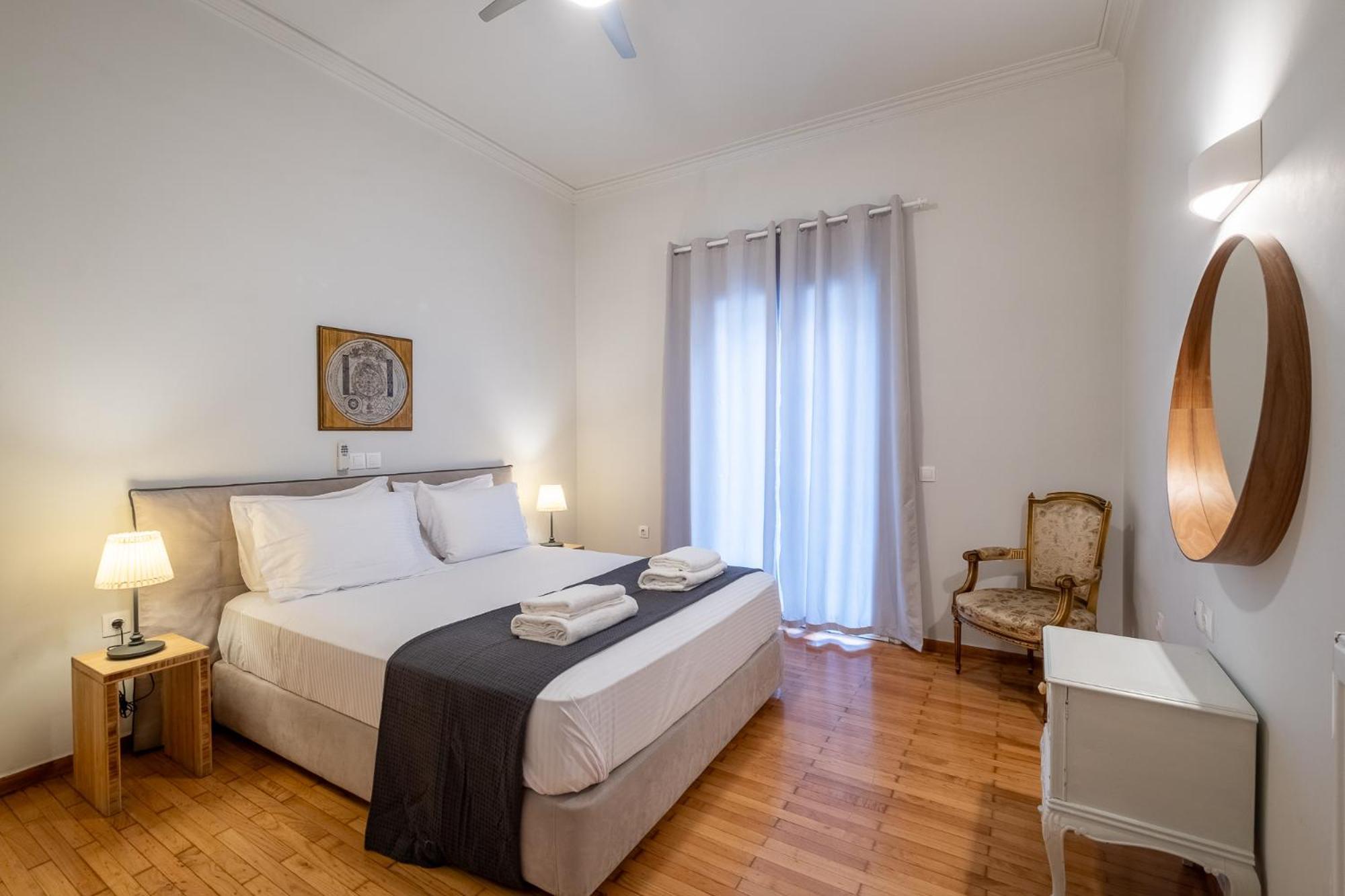 Central5 Boutique Apartments With Common Garden Next To Metro Athens Exterior photo