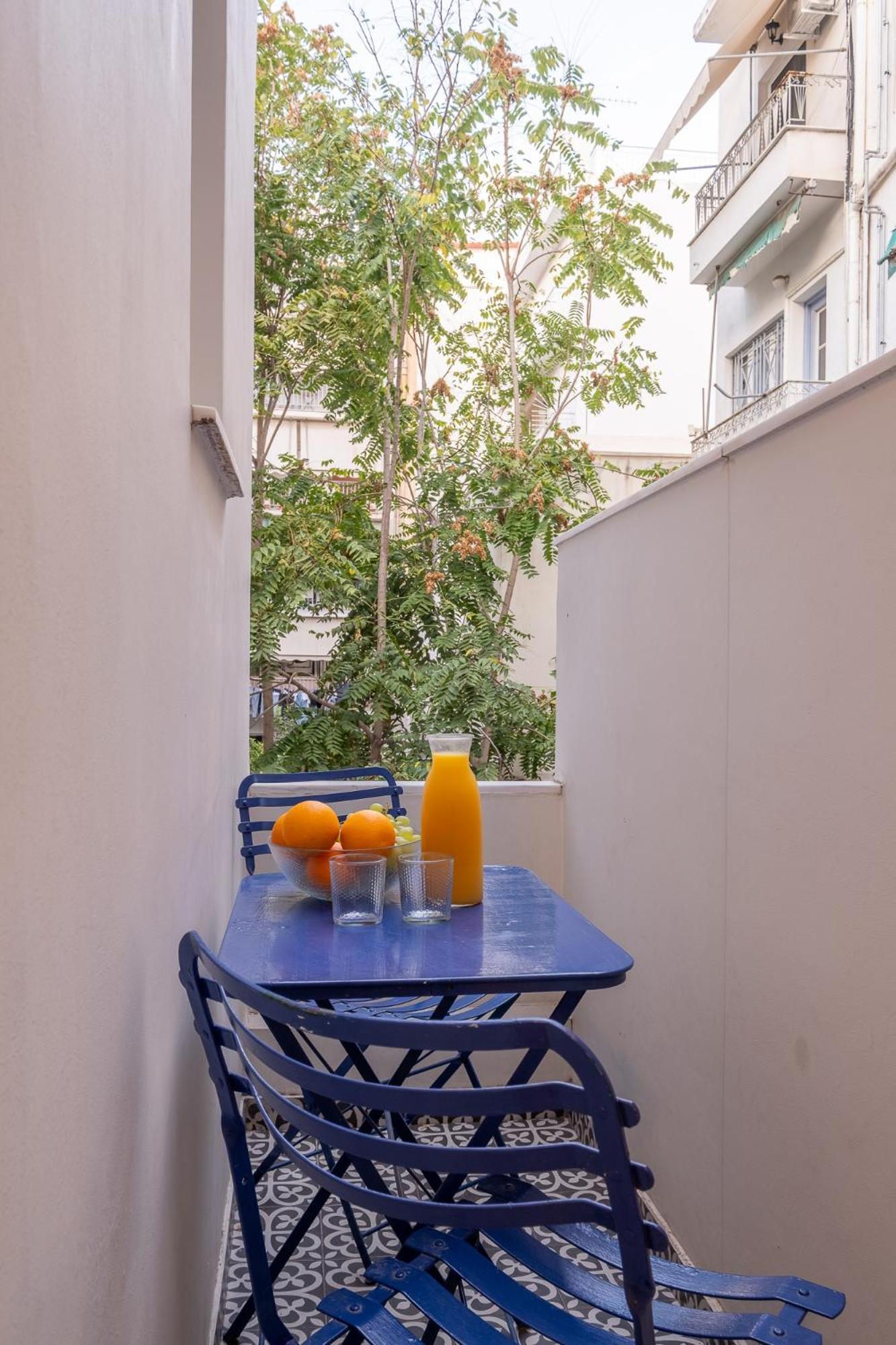 Central5 Boutique Apartments With Common Garden Next To Metro Athens Exterior photo